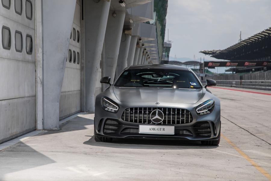  Mercedes-AMG GT R (C190) 2019 года  (MY) (фото 4 из 21)